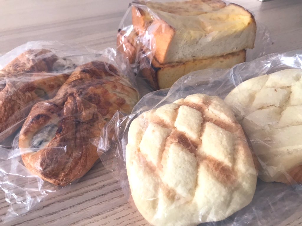シライシパンアウトレットショップ仙台工場店で実際に購入した菓子パンたち